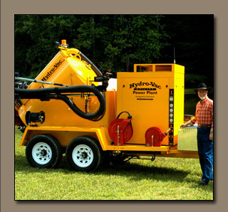 The Hydro-Vac-Excavator is a vacuum excavator designed specificaly to be compact, user friendly, quiet, and highly efficient as a pot holing, as well as a utility valve box and meter box cleaning machine.